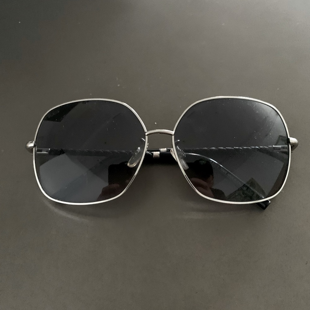 Tod’s sunglasses